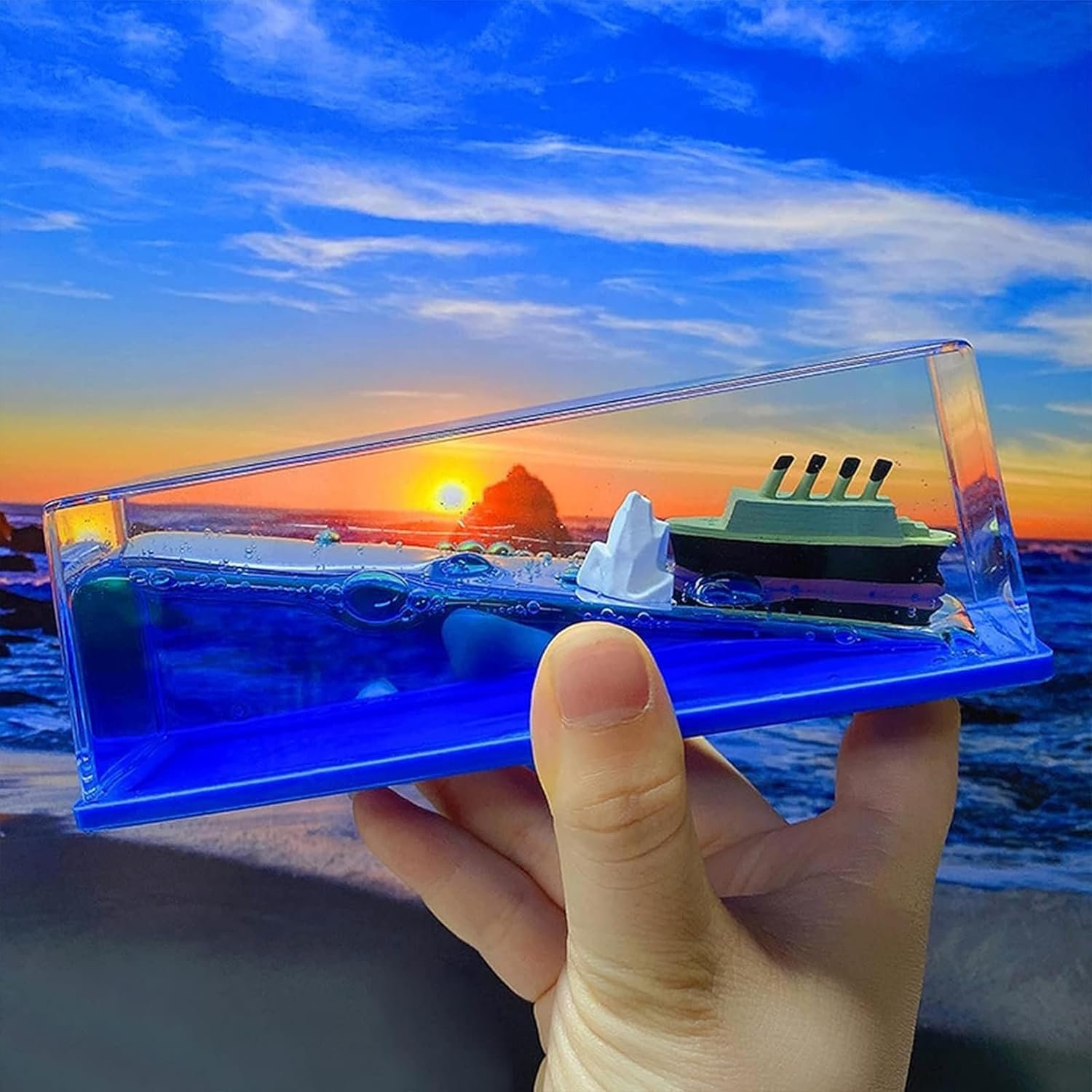 liquid_wave_cruise_ship_2 Liquid Wave Cruise Ship Decoration Unsinkable Titanic Model - Image 1